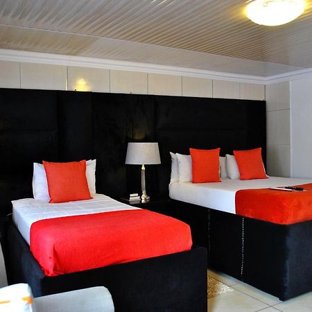 Lapologa Bed & Breakfast Tzaneen Exterior photo