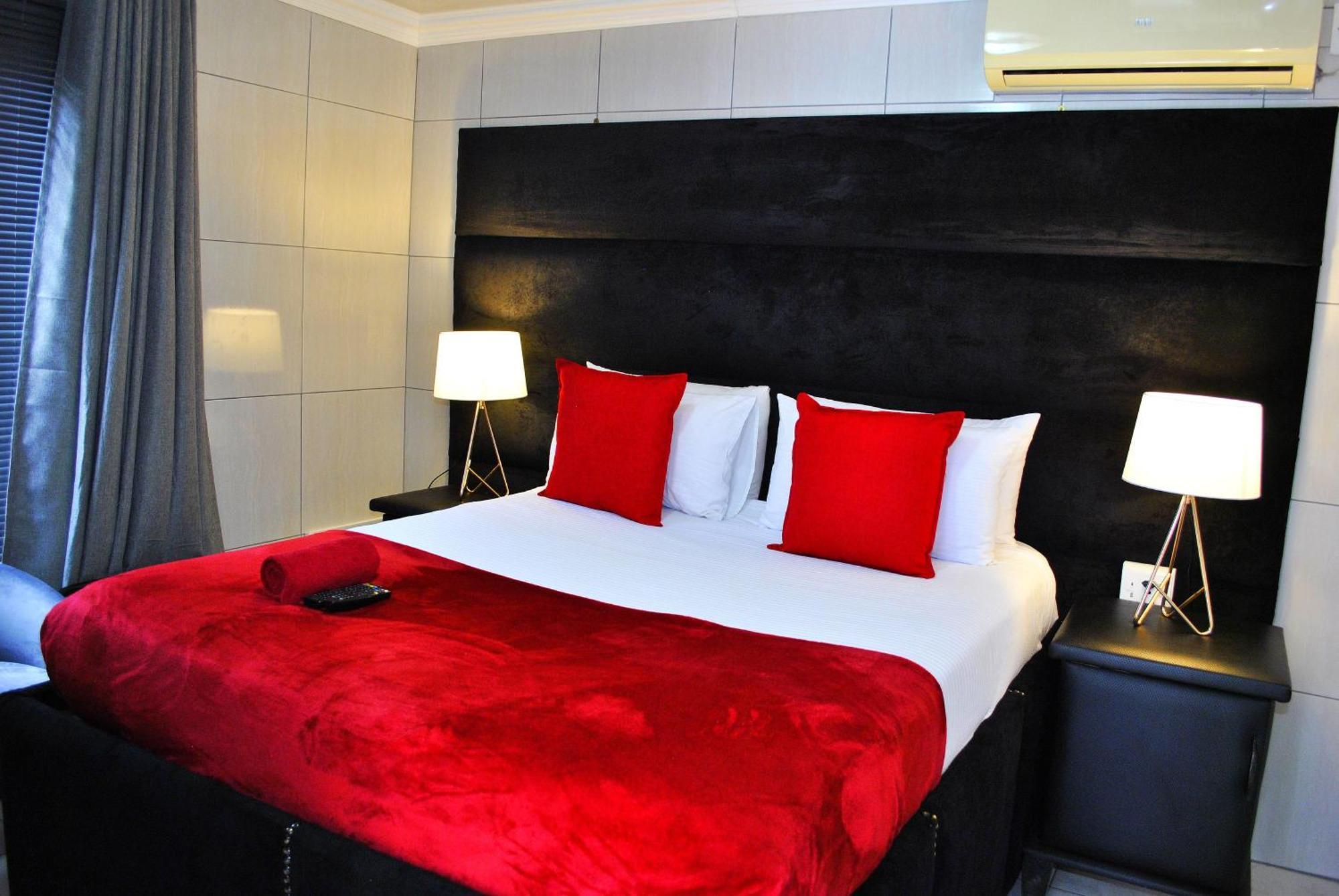 Lapologa Bed & Breakfast Tzaneen Exterior photo