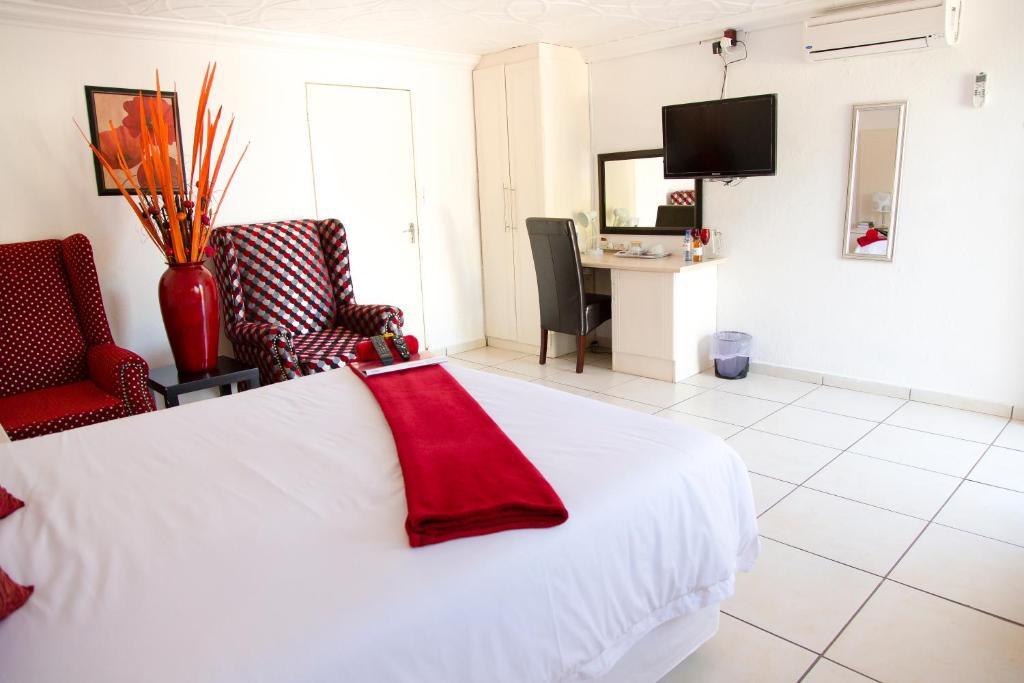 Lapologa Bed & Breakfast Tzaneen Exterior photo